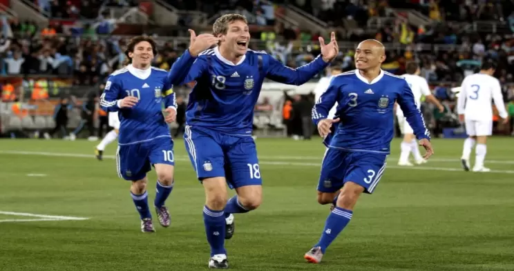 足球直播_雨燕直播足球在线直播_足球多样体育直播赛事直播-24直播